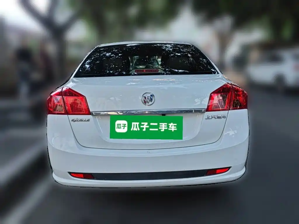Buick Excelle — миниатюра 3