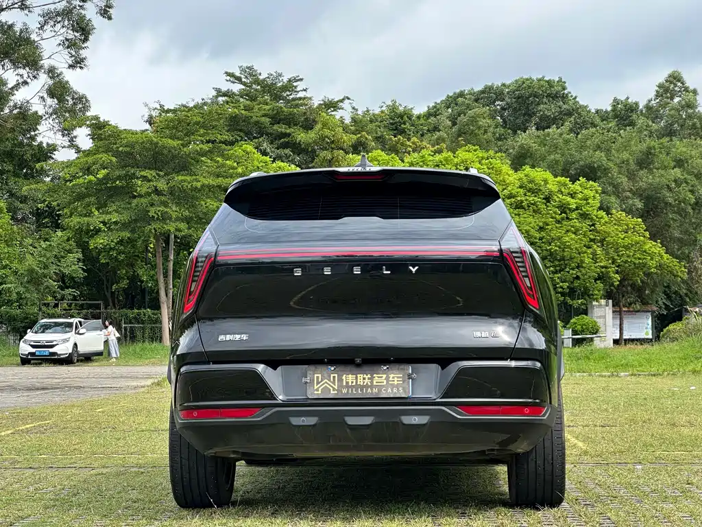 Geely Boyue L — миниатюра 5
