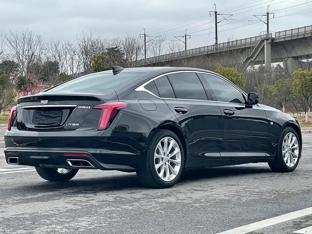 CADILLAC CT5