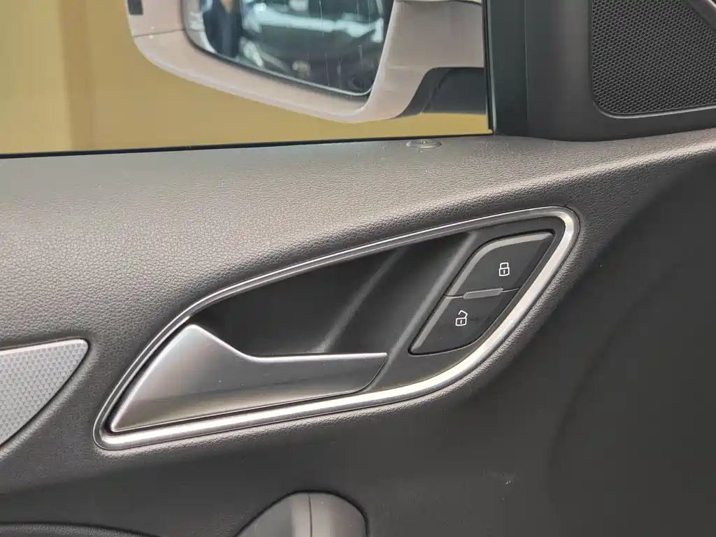 Audi Q3 2018 30 TFSI