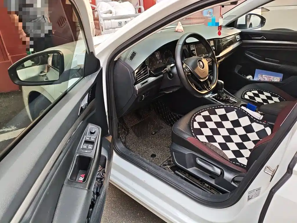 Volkswagen Bora — миниатюра 17
