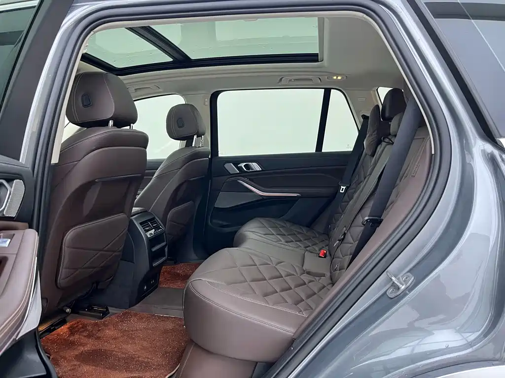BMW X5 — миниатюра 17