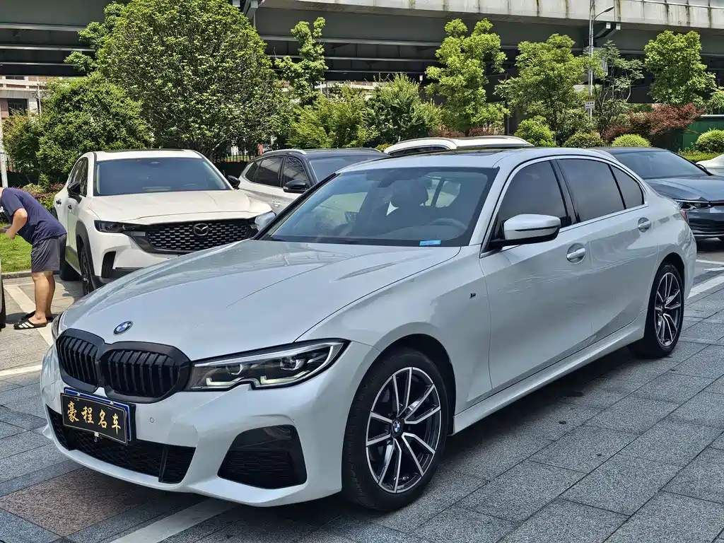 Купить BMW 3 Series