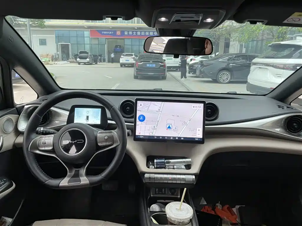 BYD Dolphin — миниатюра 7