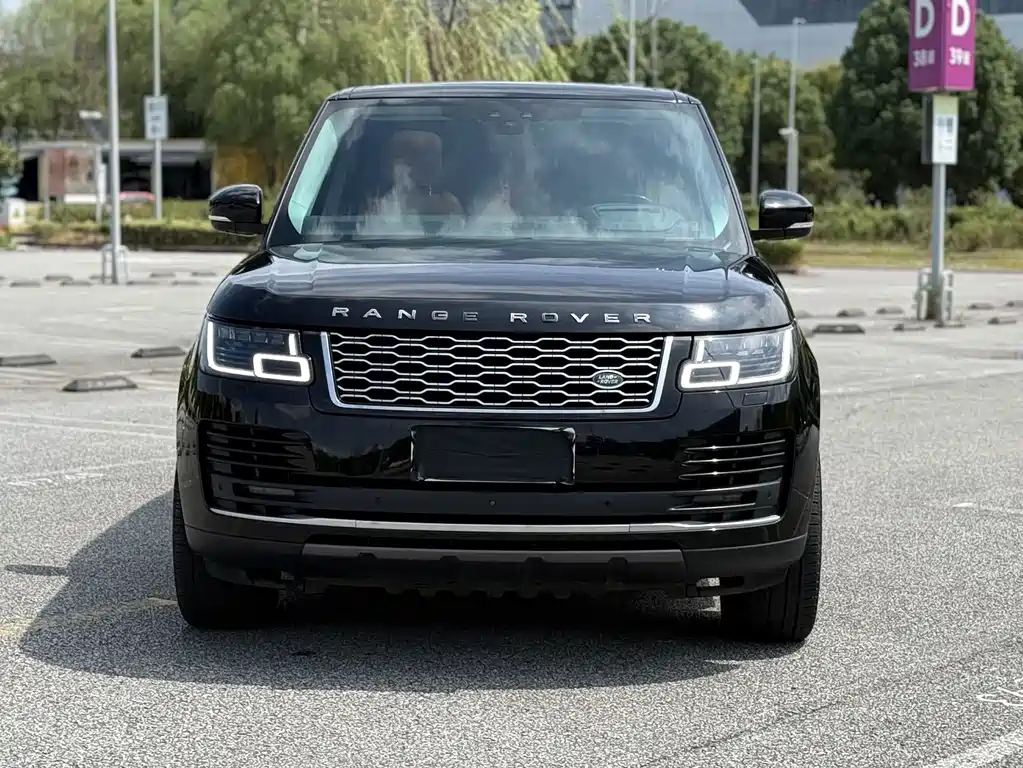 Land Rover Range Rover — миниатюра 2