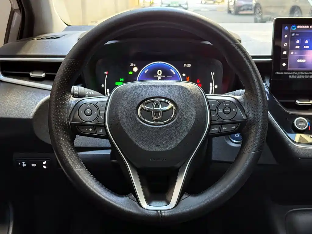 Toyota Corolla — миниатюра 12