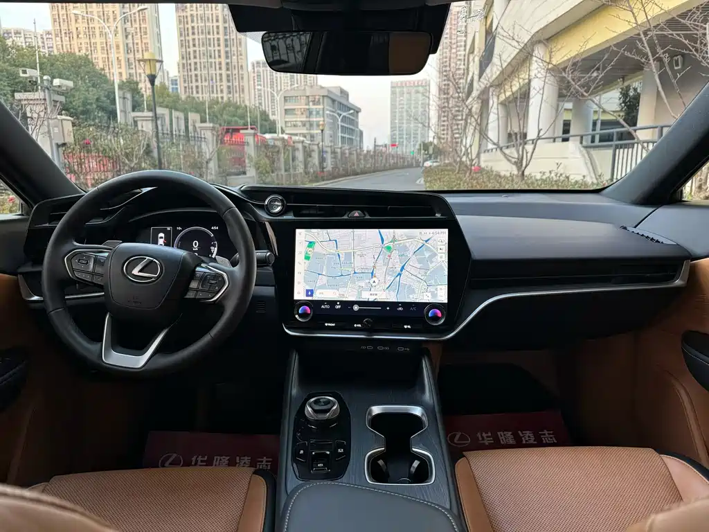 Lexus RZ — миниатюра 4