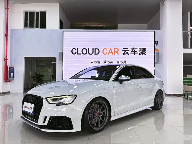 AUDI  S3 2017