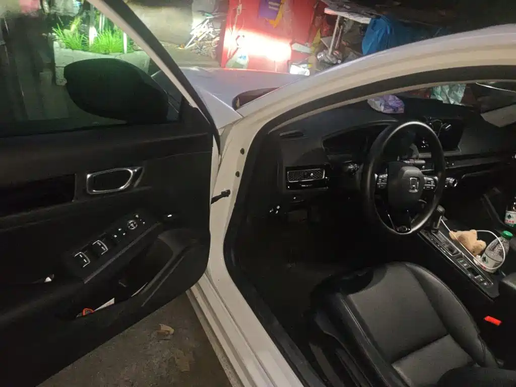 Honda Civic — миниатюра 12