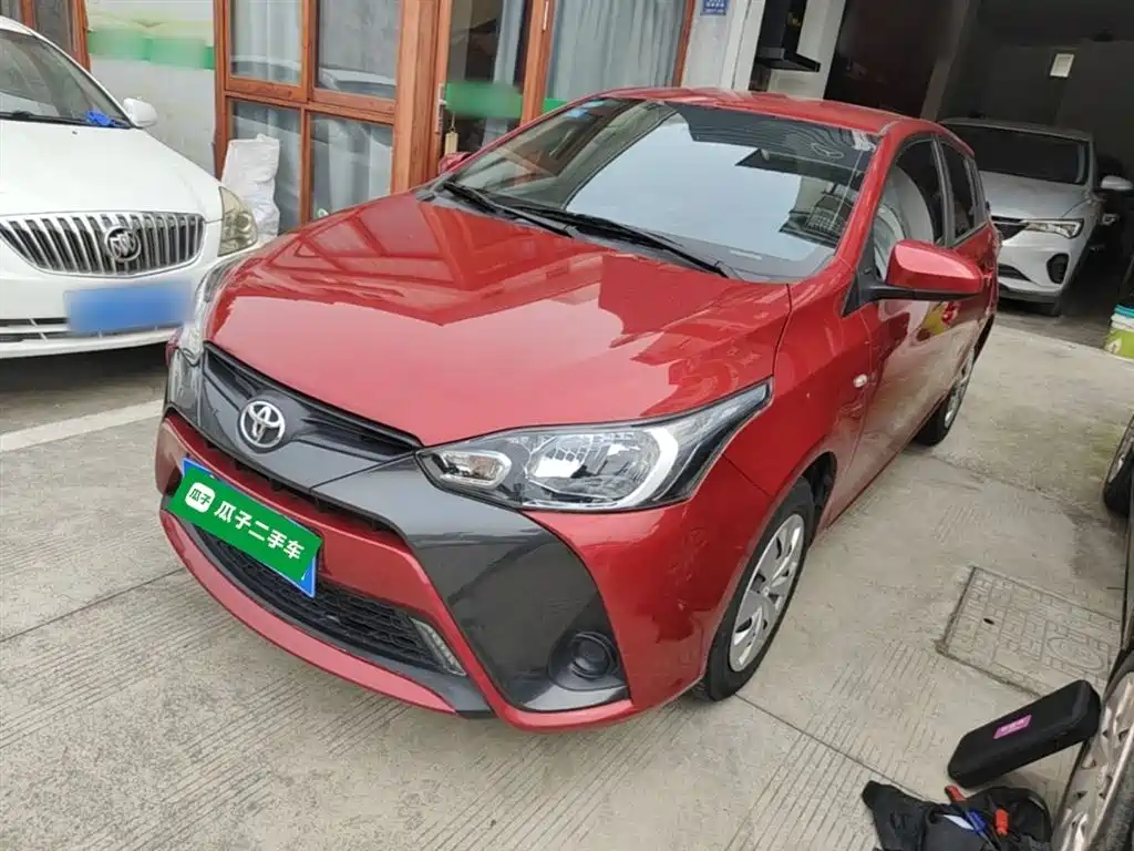 Toyota Yaris L 2020