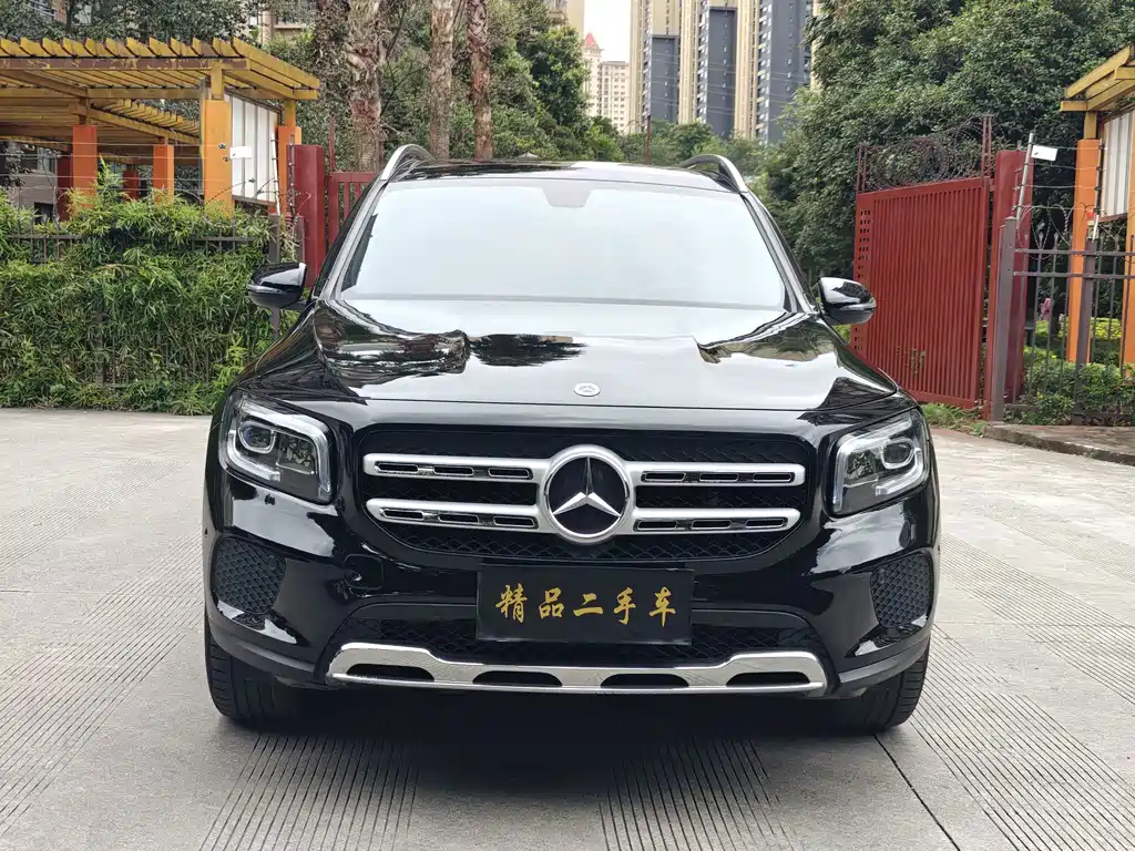 Mercedes-Benz GLB — миниатюра 2