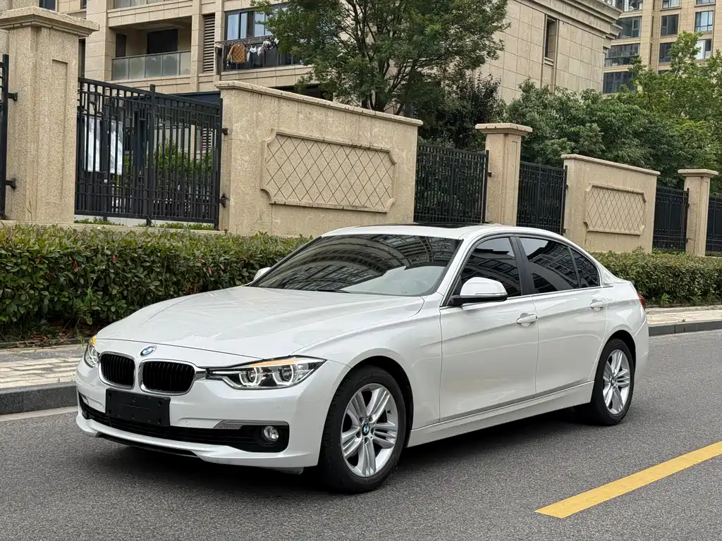 BMW 3 Series 2017