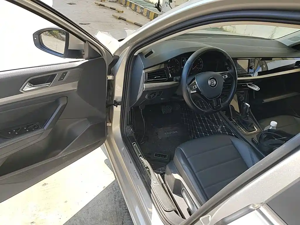 Volkswagen Lavida — миниатюра 16