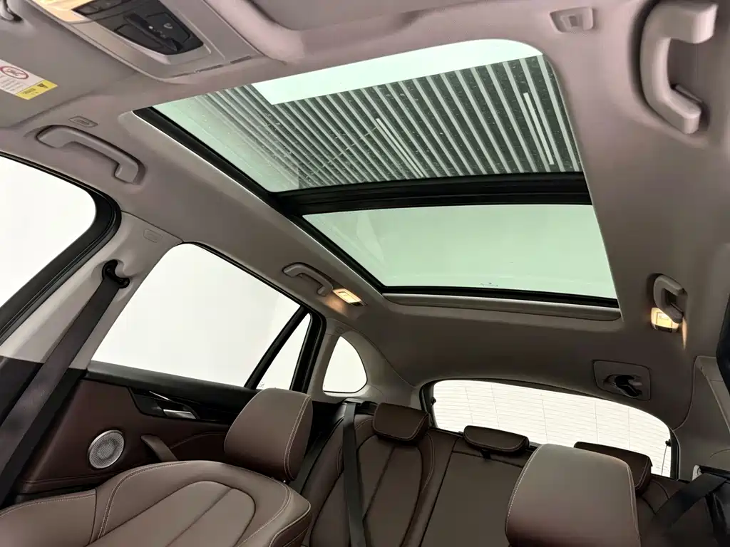 BMW X1 — миниатюра 8