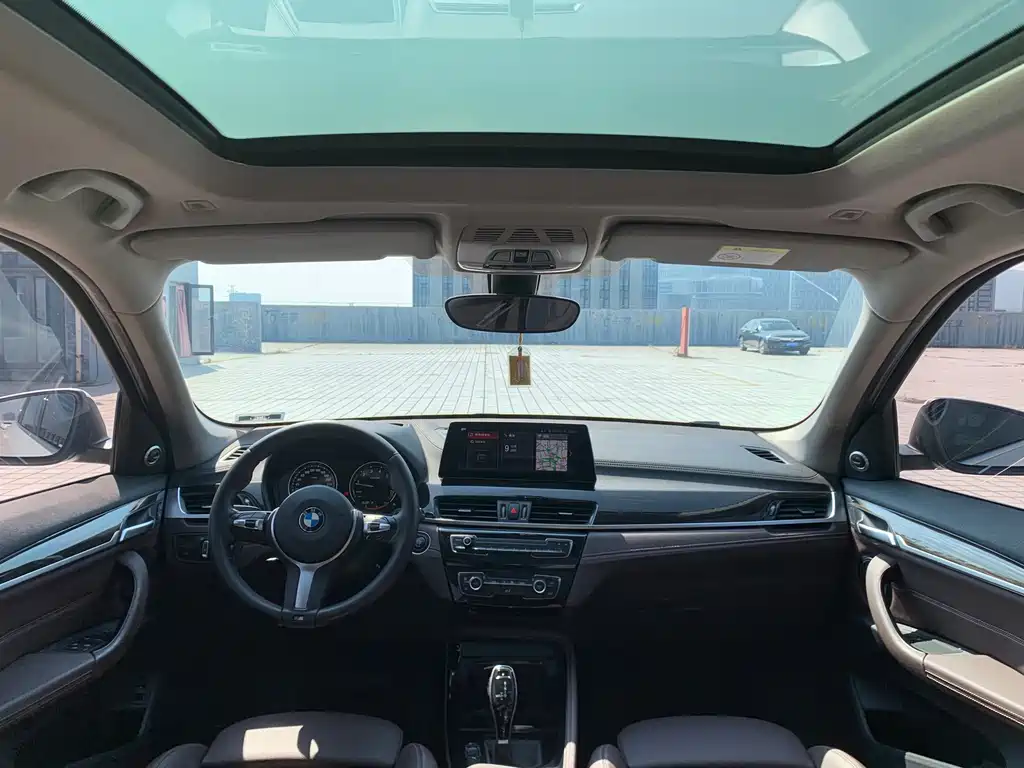 BMW X1 — миниатюра 9