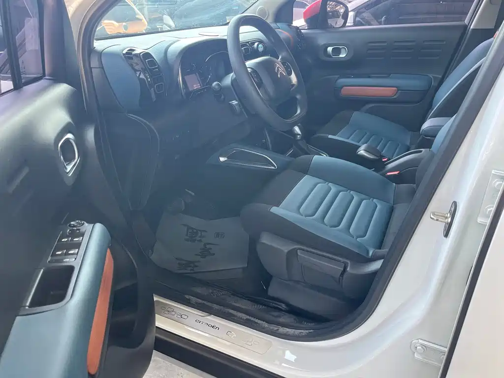 Citroen C4 Aircross — миниатюра 9