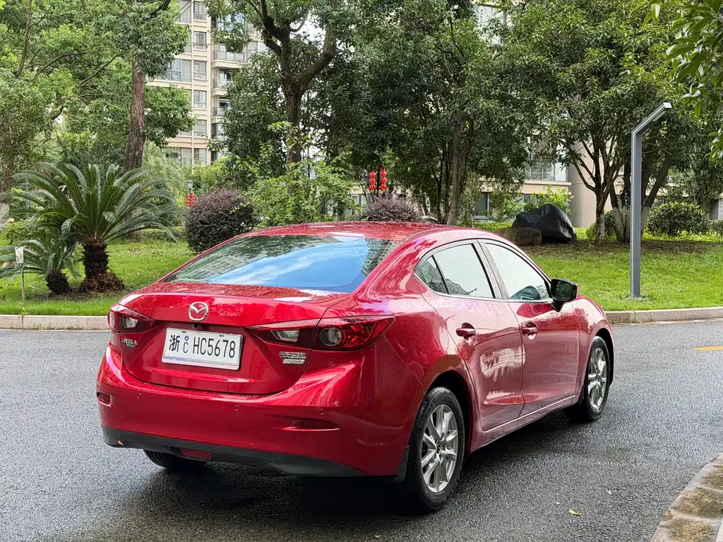 Mazda 3 Axela — миниатюра 4