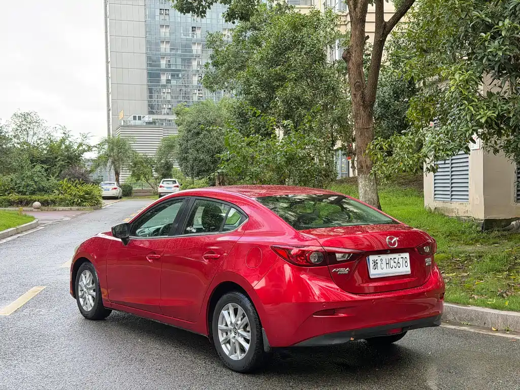 Mazda 3 Axela — миниатюра 6