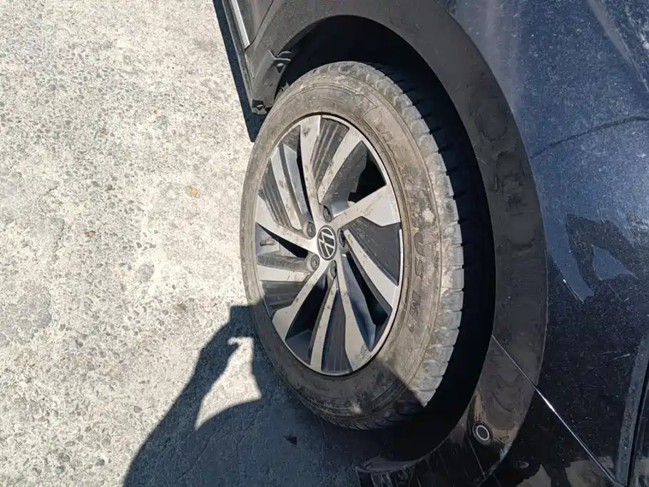 Volkswagen 帕萨特插电混动 — миниатюра 6