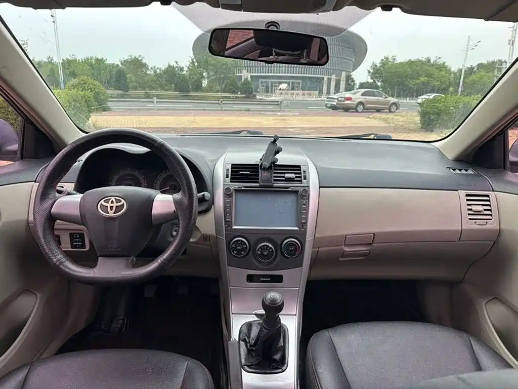 Toyota Corolla — миниатюра 9