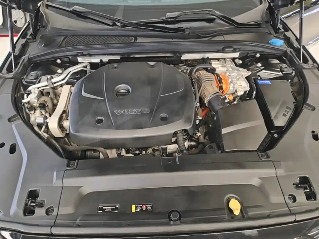 Volvo S90 PHEV — миниатюра 20