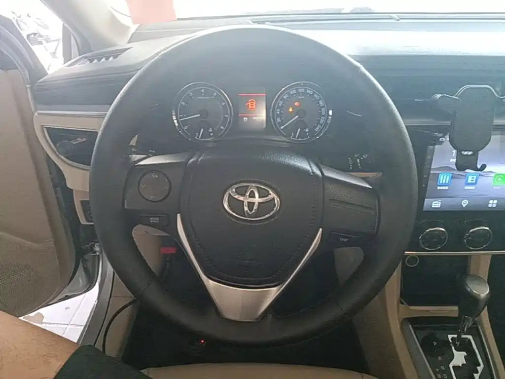 Toyota Corolla — миниатюра 11