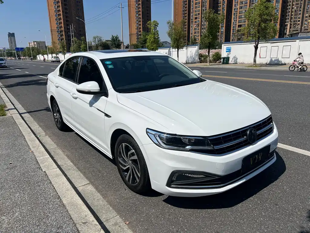 Volkswagen Bora — миниатюра 3