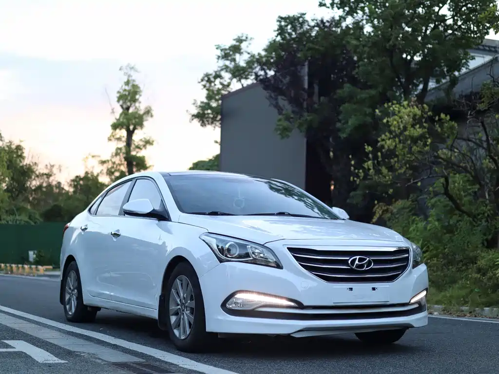 Hyundai Mistra — миниатюра 3