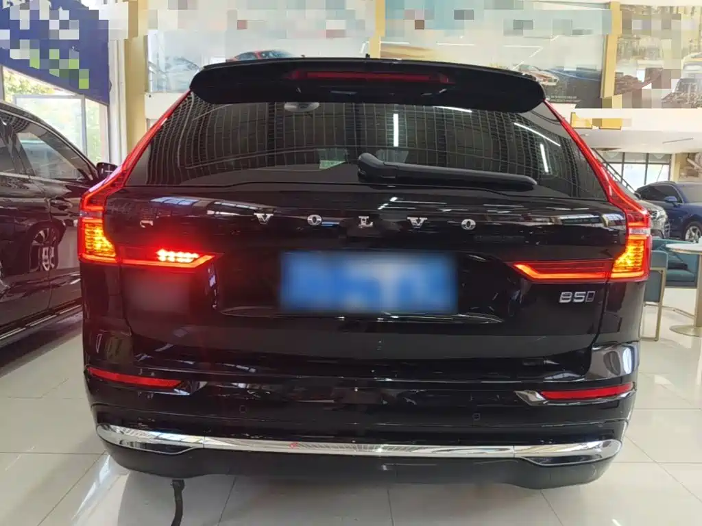 Volvo XC60 — миниатюра 6