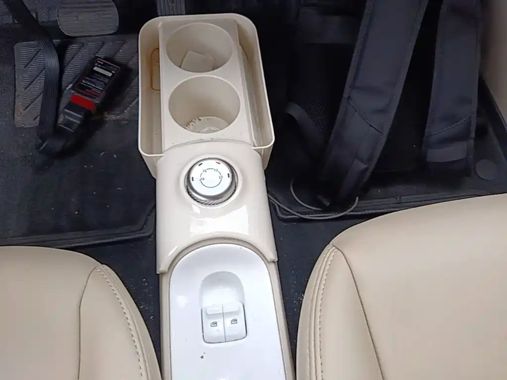 Wuling MINIEV — миниатюра 14