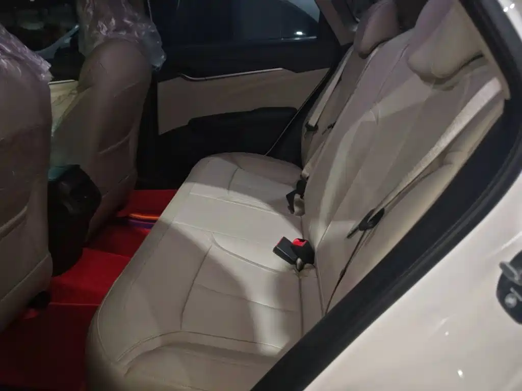Buick Excelle — миниатюра 17