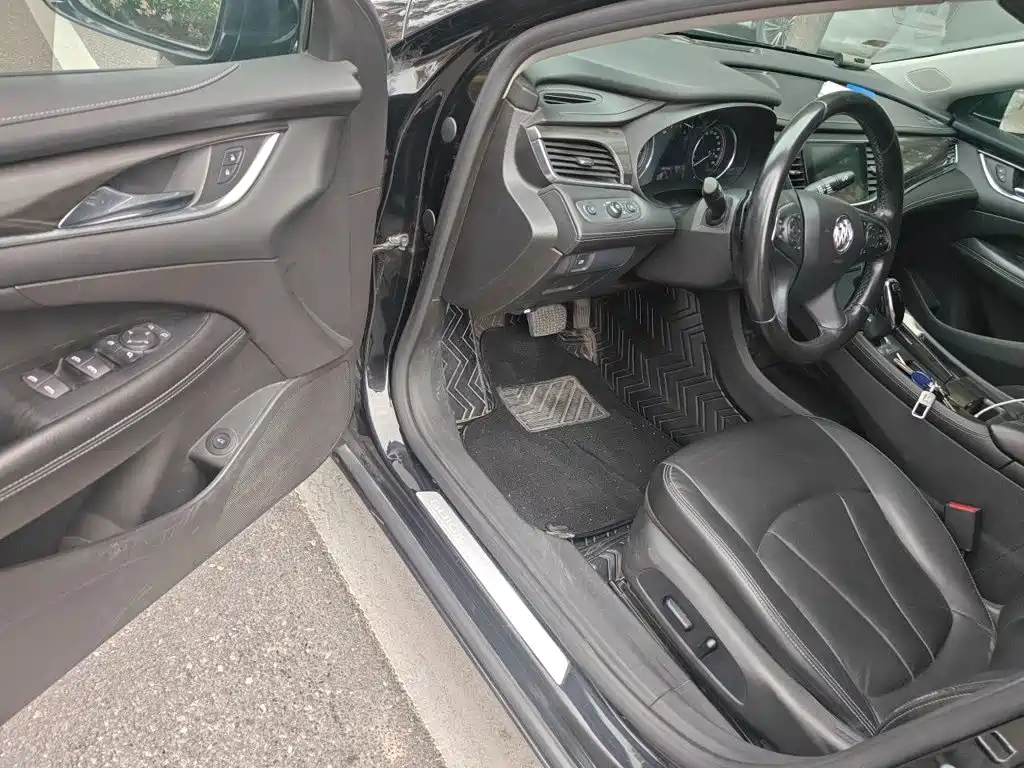 Buick LaCrosse — миниатюра 14