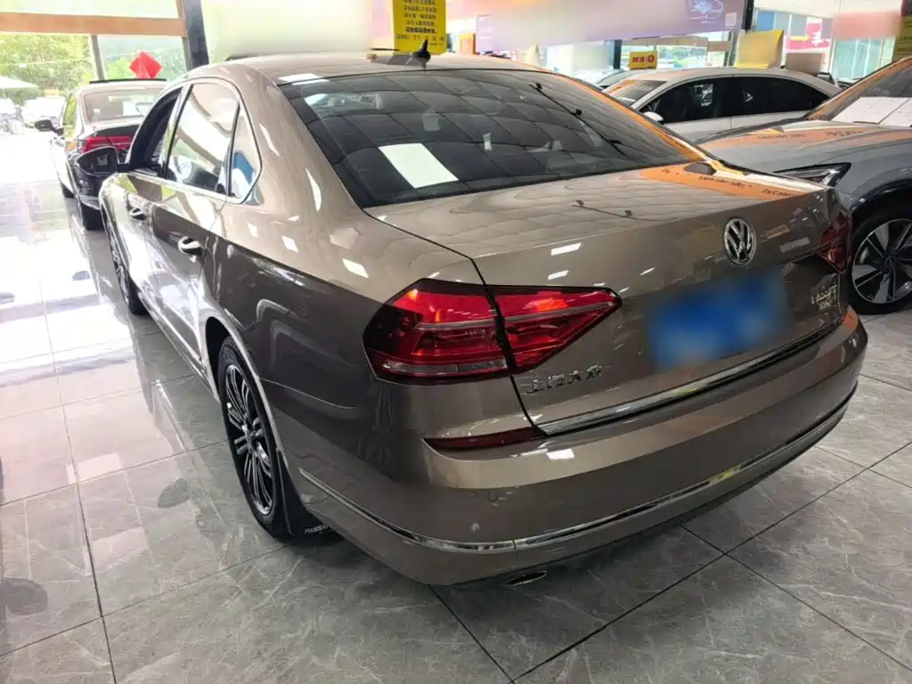 Volkswagen Passat — миниатюра 5