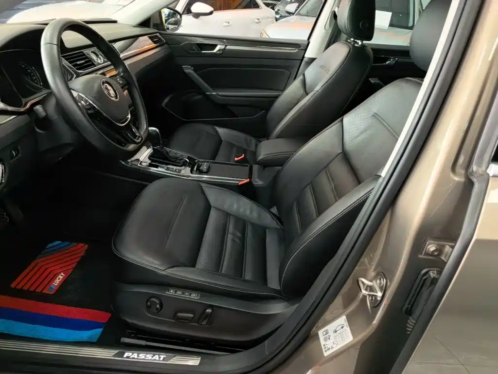Volkswagen Passat — миниатюра 15