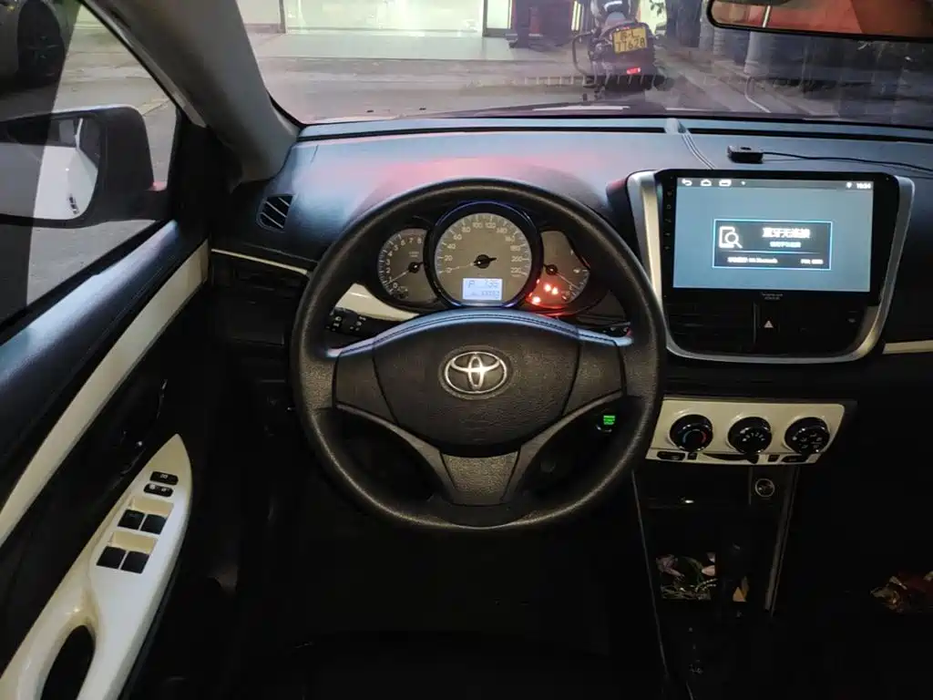 Toyota Vios FS — миниатюра 11