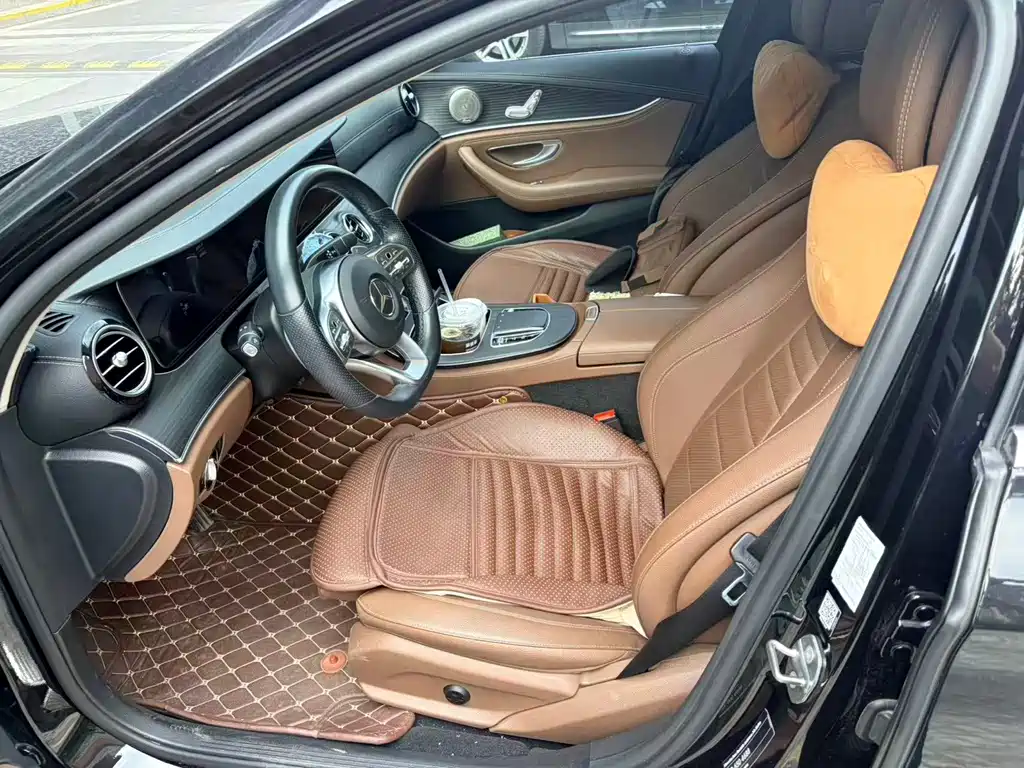 Mercedes-Benz E-Class — миниатюра 4
