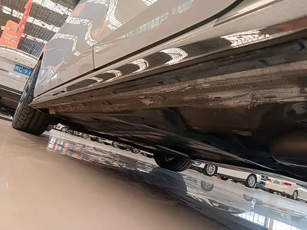 Volkswagen Golf — миниатюра 22