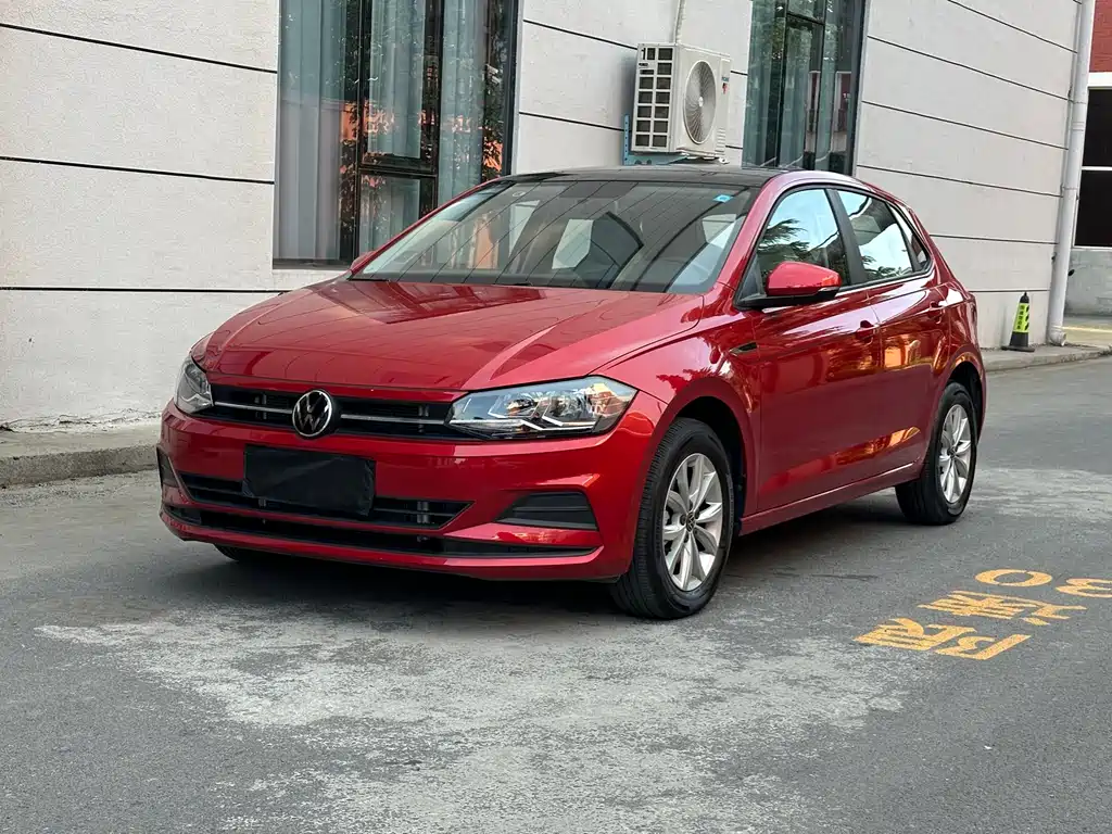 Купить Volkswagen Polo