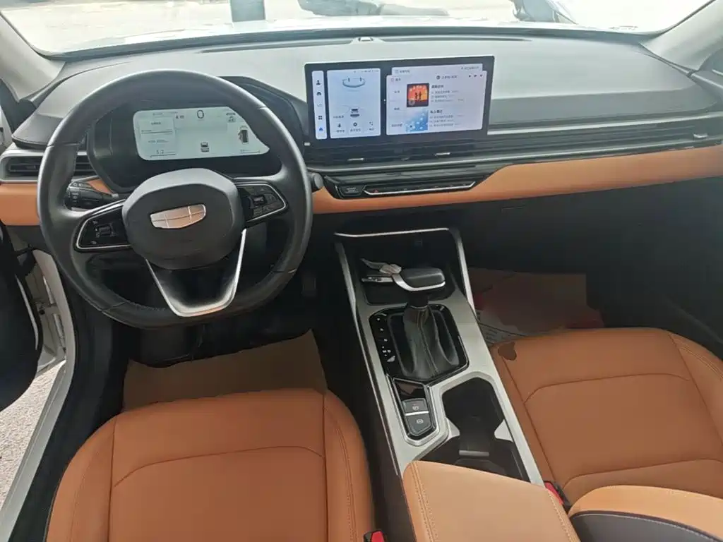 Geely Emgrand — миниатюра 10