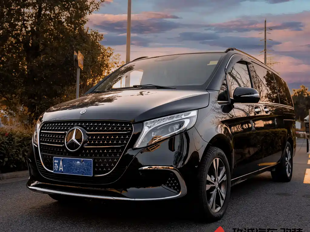 MERCEDES-BENZ V CLASS
