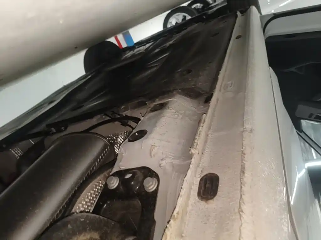 Volkswagen Sagitar — миниатюра 22