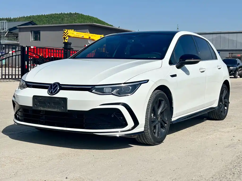 Volkswagen Golf 2022