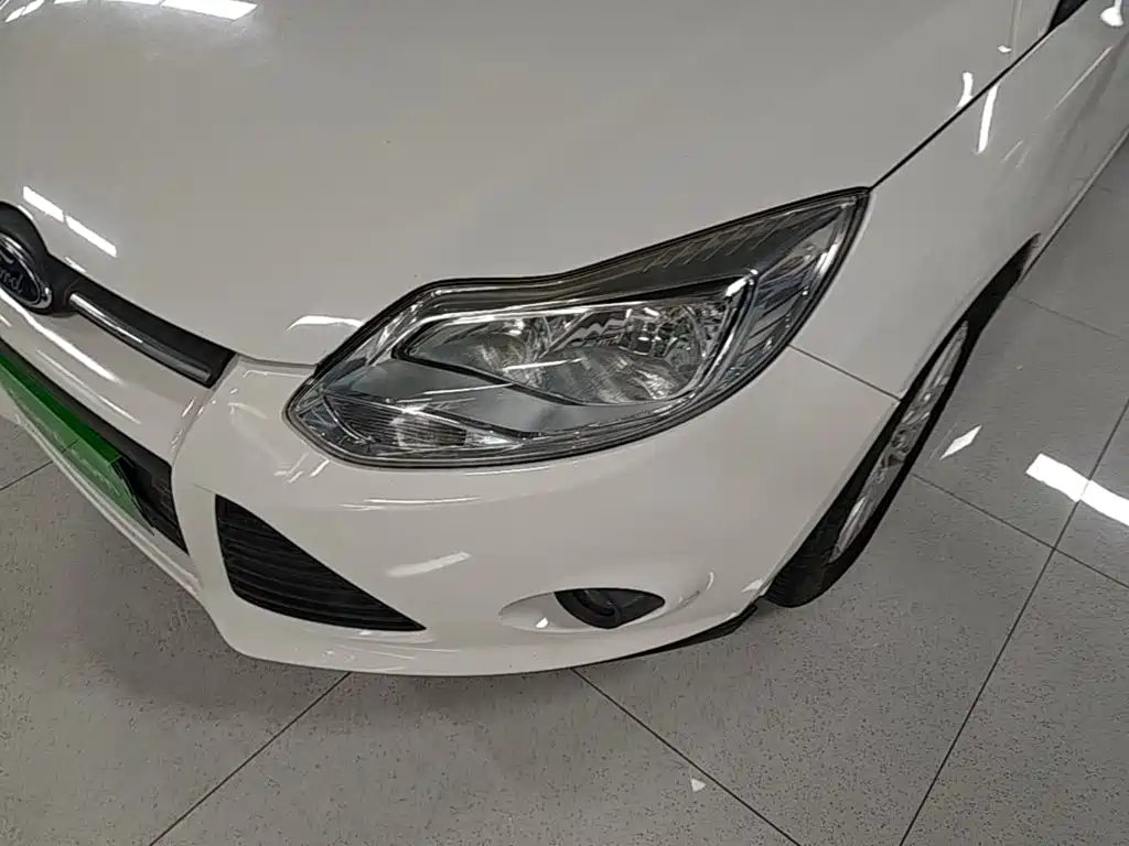 Ford Focus — миниатюра 24