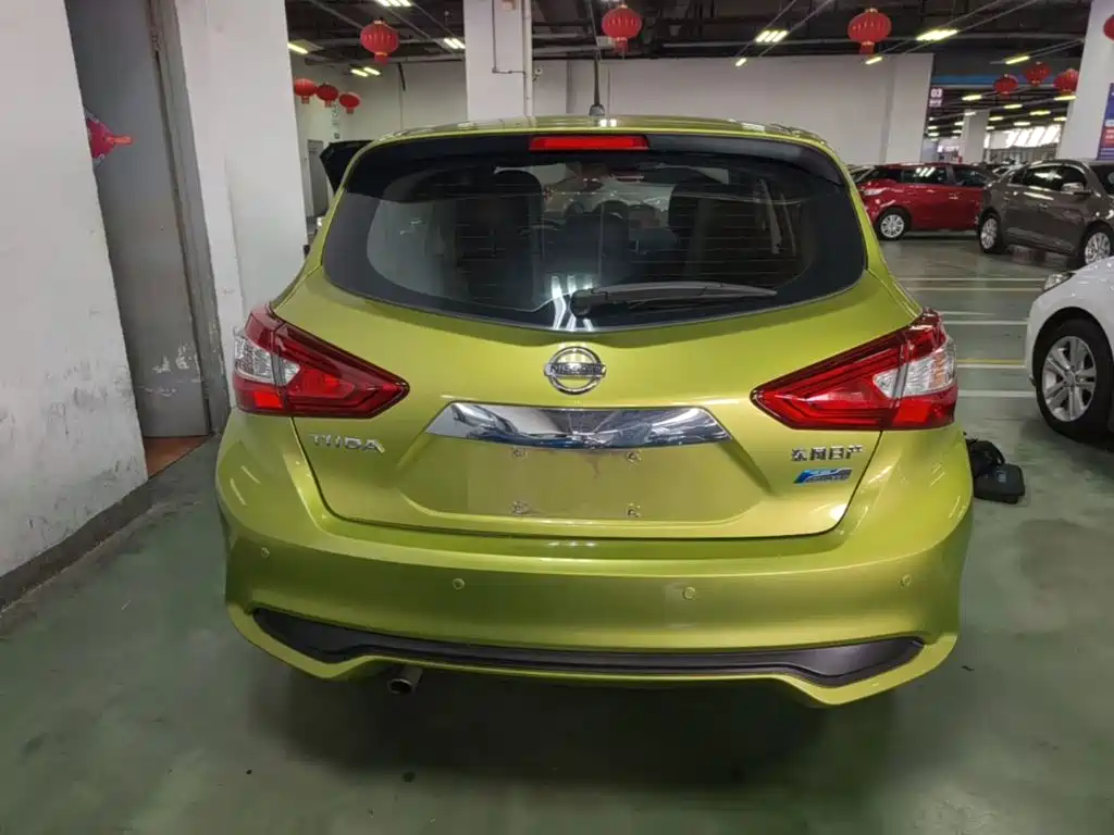 Nissan Tiida — миниатюра 6
