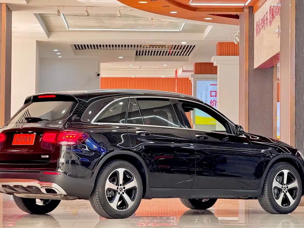 Mercedes-Benz GLC — миниатюра 2