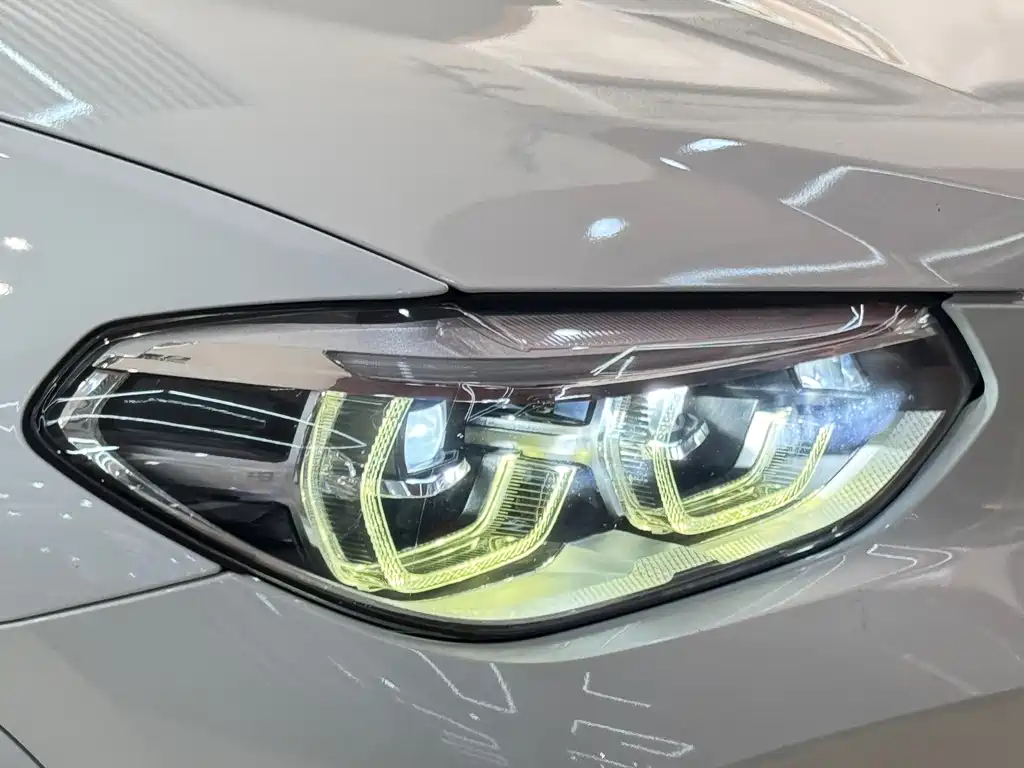 BMW X3 — миниатюра 5