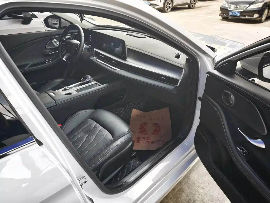 Chery Arrizo 8 — миниатюра 10