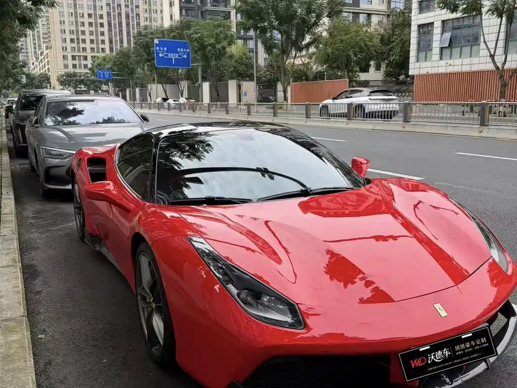 Ferrari 488 — миниатюра 2
