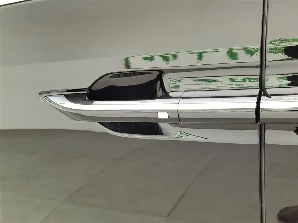 SAIC MAXUS CHASE G90