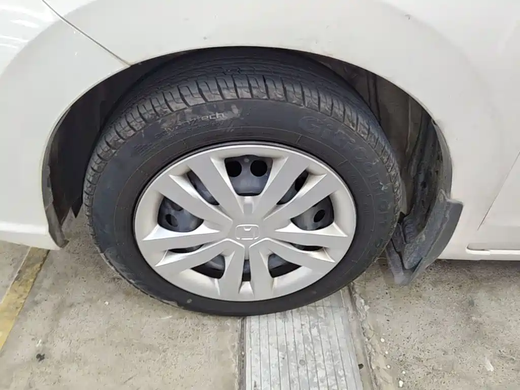Honda Fit — миниатюра 23